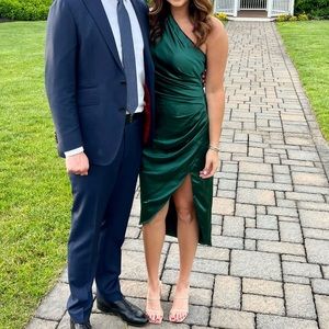 Elliatt One-Shoulder Dress - Cassini - Emerald green - size M